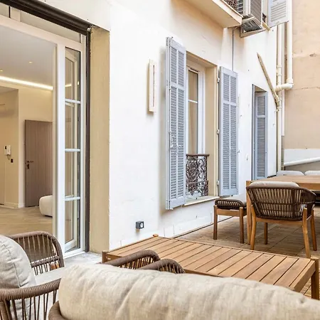 - Clr - Stunning 3 Bedroom With Terrace In The Heart Of